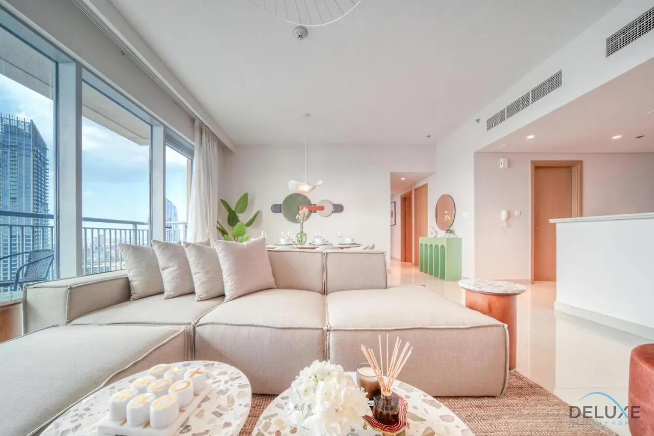 Distinguished 3Br With Assistants Room At Harbour Views Tower 1 By Deluxe Holiday Homes Dubai United Arab Emirates