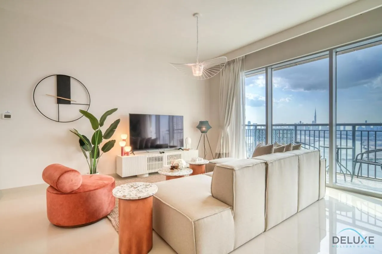 Distinguished 3Br With Assistants Room At Harbour Views Tower 1 By Deluxe Holiday Homes Dubai Apartment