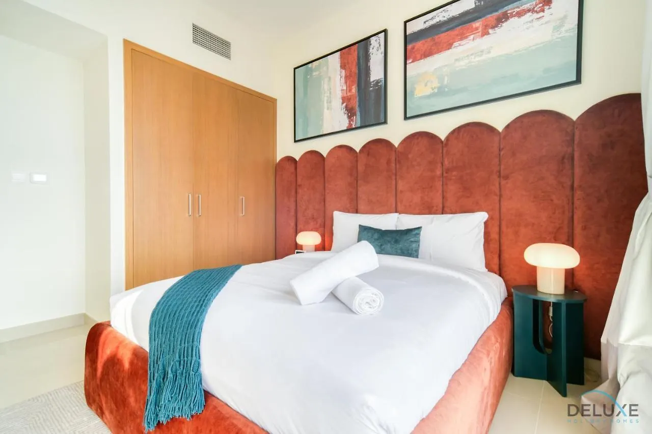 Apartment Distinguished 3Br With Assistants Room At Harbour Views Tower 1 By Deluxe Holiday Homes Dubai United Arab Emirates