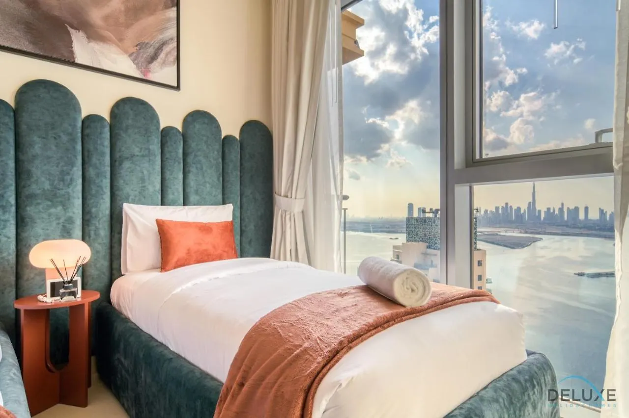 Distinguished 3Br With Assistants Room At Harbour Views Tower 1 By Deluxe Holiday Homes Dubai Apartment